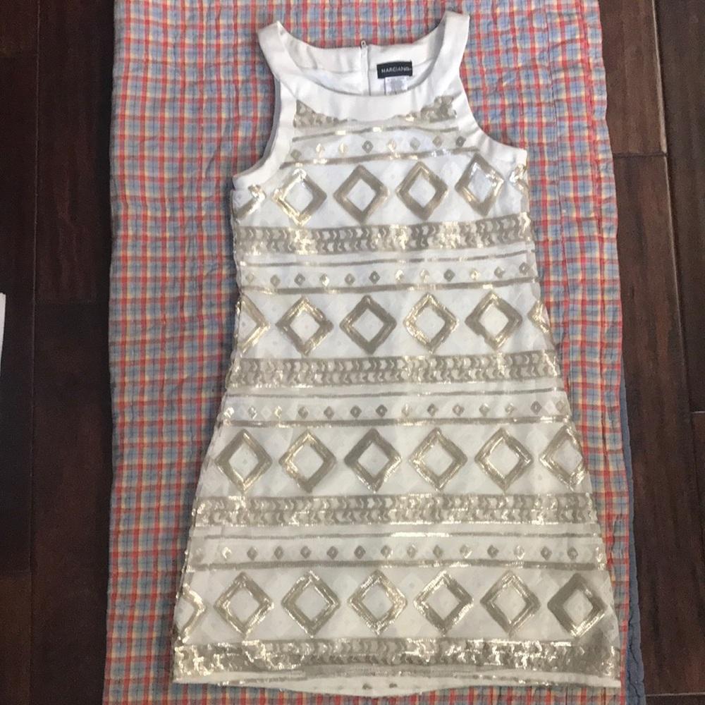 Kids NWT Marciano by guess size 14 white/gold